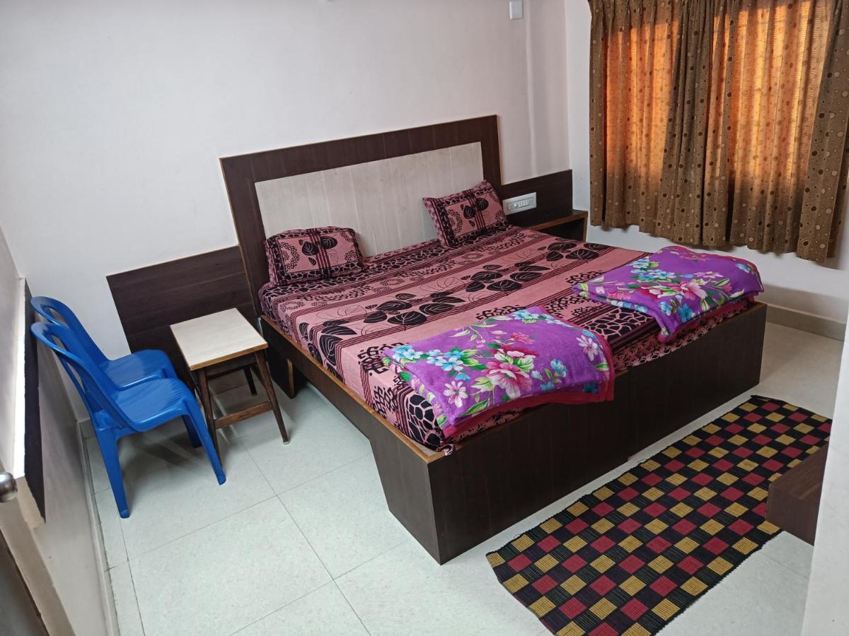 Sri Vishnu Krupa Lodging Belur  Esterno foto