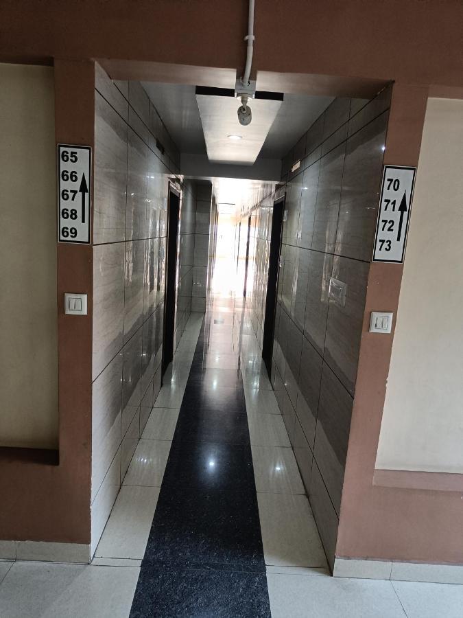 Sri Vishnu Krupa Lodging Belur  Esterno foto